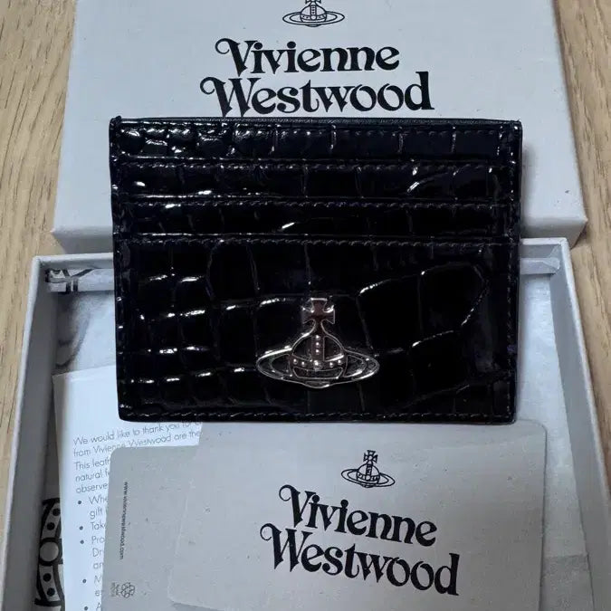 [BUNJANG] Vivienne Westwood Thin Line Crocodile Card Holder / 비비안웨스트우드 카드홀더 플랫 씬라인 크로커다일