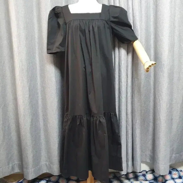 [BUNJANG] Puff Sleeve Square Neck Black Maxi Dress / 퍼프 스퀘어 블랙 맥시 원피스