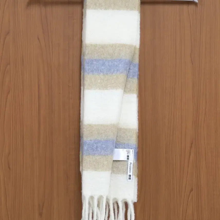 [BUNJANG] Uniqlo JW Anderson Wool Blend Brushed Scarf / [유니클로 JWA] 울 블렌드 브러시드 머플러