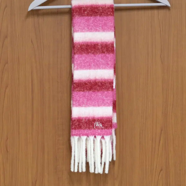 [BUNJANG] Uniqlo JWA Chunky Stole (Pink) / [유니클로 JWA] 청키 스톨(핑크)
