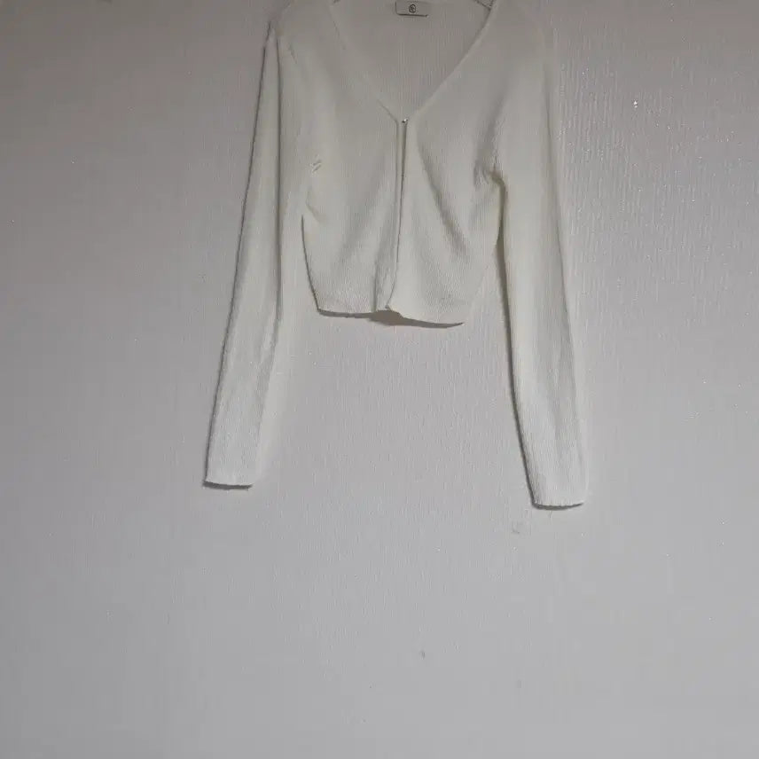 [BUNJANG] Love Paris Fine Rib Knit Cropped Cardigan / 러브패리스 잔골지 니트 크롭사디건55썸머