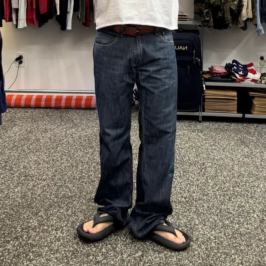 [BUNJANG] Levi's 569 Loose Straight Jeans (Size 34) / [34] 리바이스 569 루즈 스트레이트 진