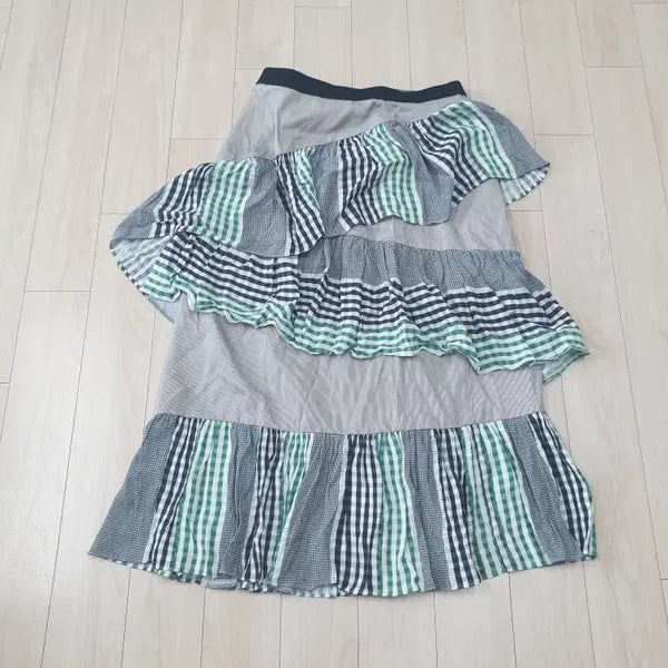 [BUNJANG] Maje Plaid Ruffle Tiered Maxi Skirt / 마쥬 체크 무늬 프릴 캉캉 스커트