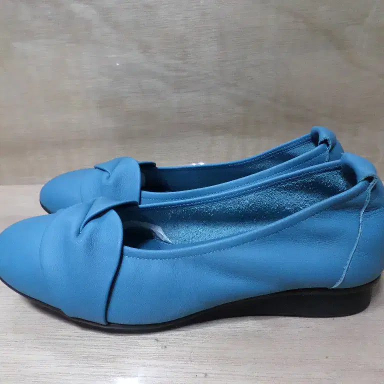 [BUNJANG] Geiger Flat Shoes Loafers / 후루룩구제2 245 가이거 플랫슈즈 구두 로퍼 260705