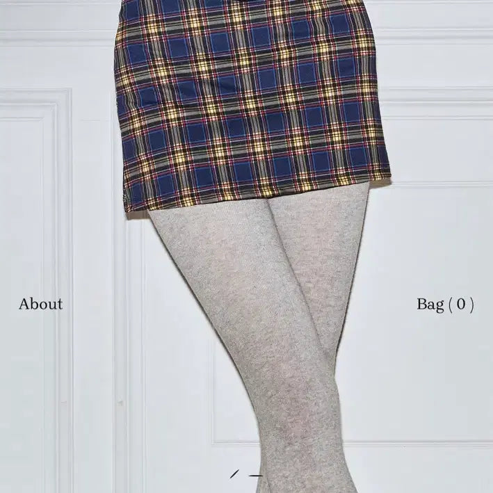 [BUNJANG] Mysterious Hotel Moon Check Mini Skirt Navy / 미스테리어스호텔 문 체크 미니스커트 네이비