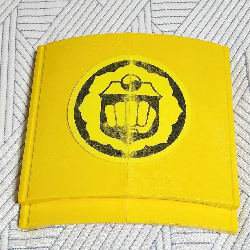 [BUNJANG] Taekwondo Breaking Board (Yellow) / 태권 플라스틱 송판