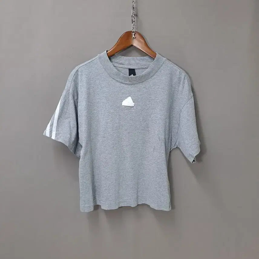 [BUNJANG] Adidas Grey Cropped T-Shirt / 아디다스 반팔 그레이 크롭 티셔츠