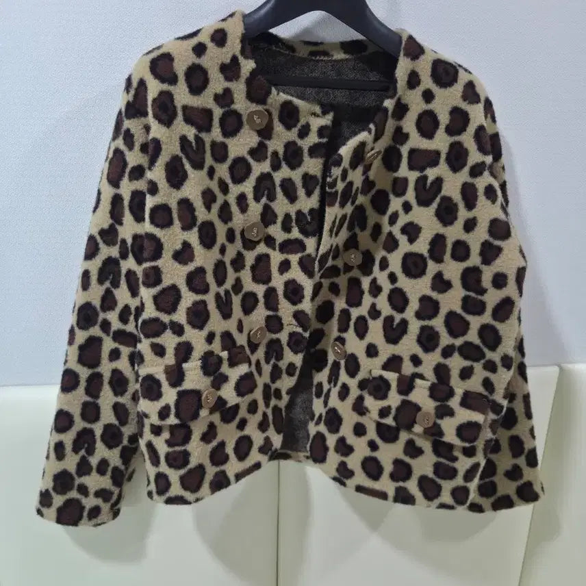 [BUNJANG] Leopard Print Cropped Jacket / 호피무늬 크롭 자켓