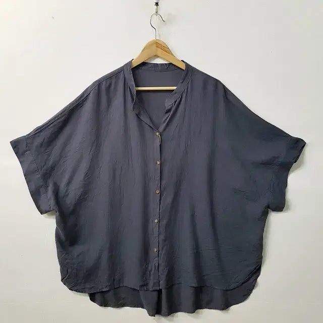[BUNJANG] Ciao Panic Linen Oversized Blouse Navy / CIAO PANIC 린넨 오버핏 블라우스 네이비