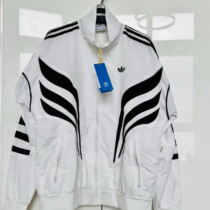 [BUNJANG] Adidas Windbreaker Track Jacket / 아디다스 윈드브레이커(바람막이)