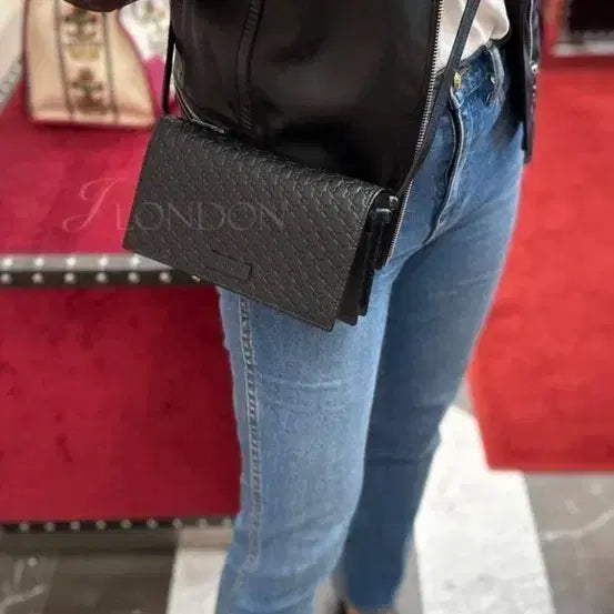[BUNJANG] Gucci Microguccissima Crossbody Bag Black / 구찌 마이크로시마 크로스/크로스백 정품A급(영수증O)