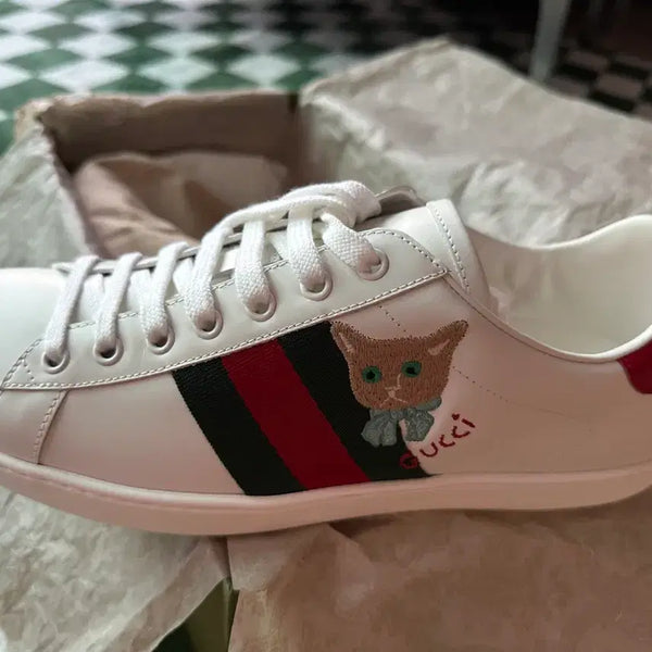 [BUNJANG] Gucci Cat Embroidery Sneakers White US 9 / 구찌 고양이 자수 스니커즈 화이트 270
