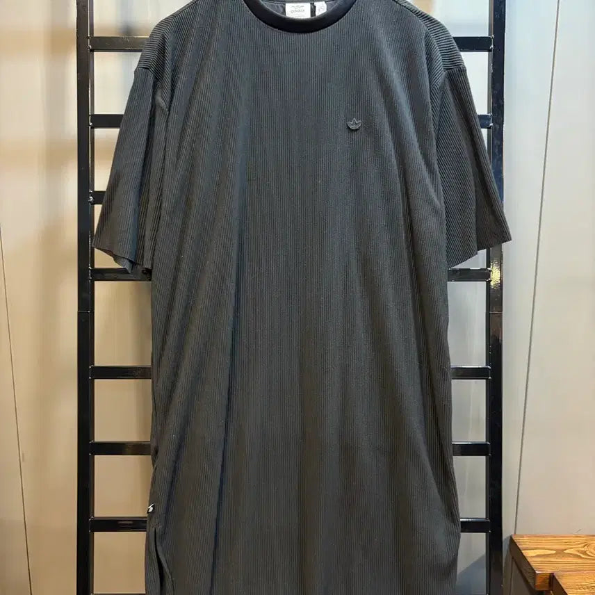 [BUNJANG] Adidas Originals Black Rib T-Shirt Dress / [M] 아디다스 adidas 오리지널스 블랙 리브 티셔츠 원피스  3.9