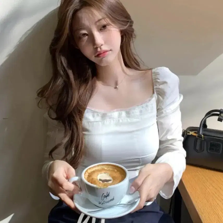[BUNJANG] Clean Square Lace Blouse / (새상품) 클린스퀘어 레이스 블라우