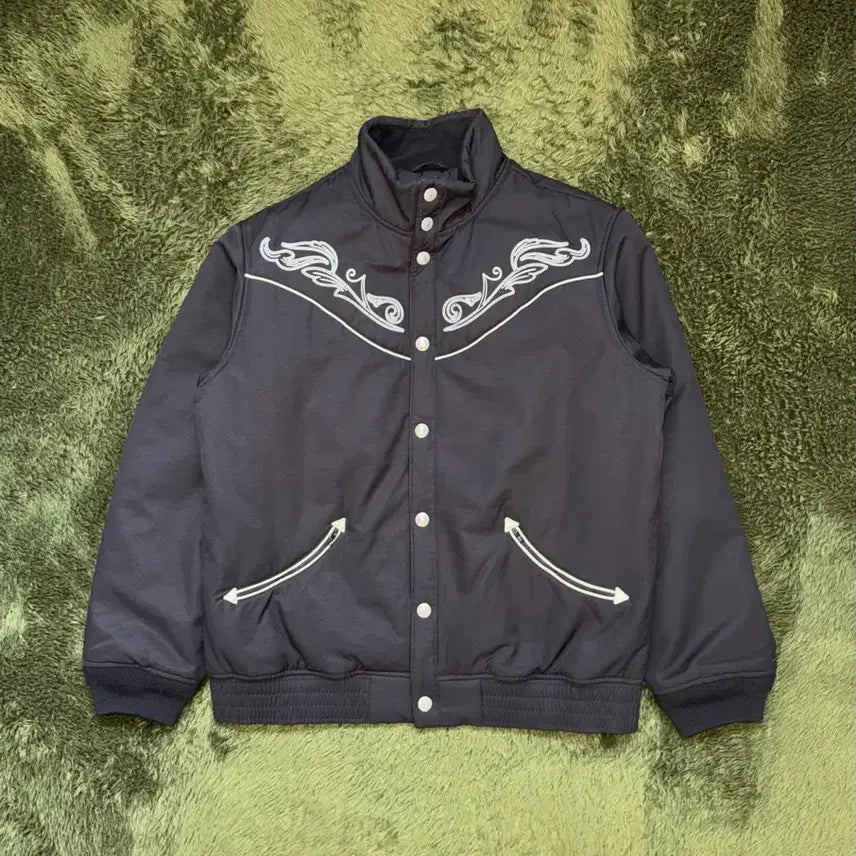 [BUNJANG] Levi's Toledo Western Padded Jacket Black / [M] 리바이스 톨레도 웨스턴 패디드 자켓 블랙