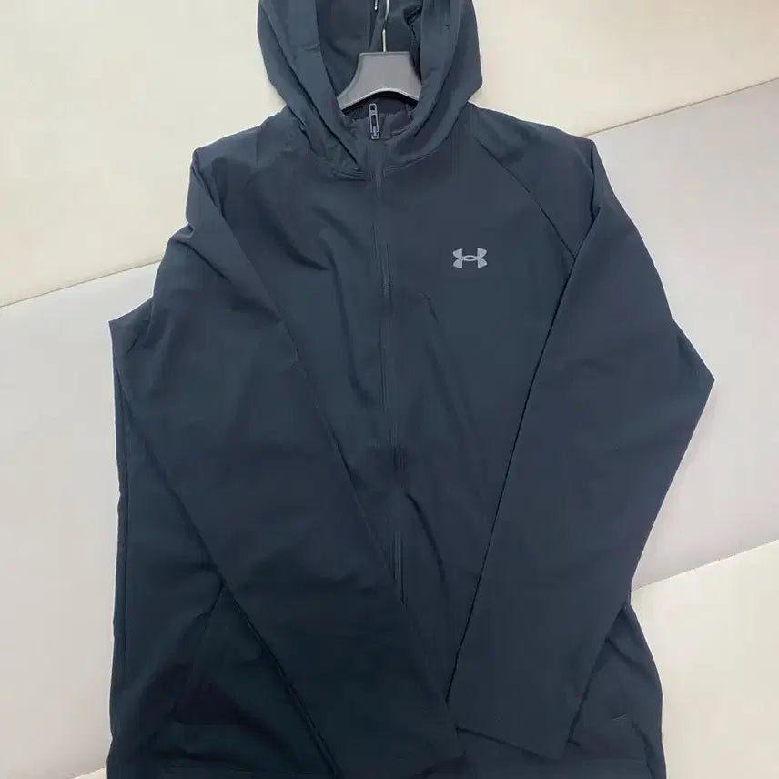[BUNJANG] Under Armour Perforated Full Zip Training Hoodie XL / 언더아머 퍼포레이티드 기능성 후드 집업 XL