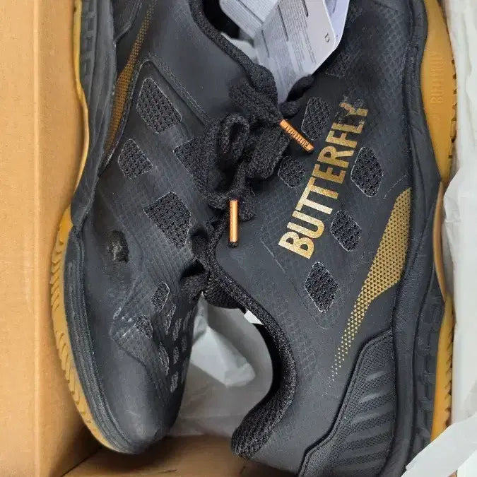[BUNJANG] Butterfly Ryzline Black Table Tennis Shoes / 버터플라이 탁구화,배드민턴화 270