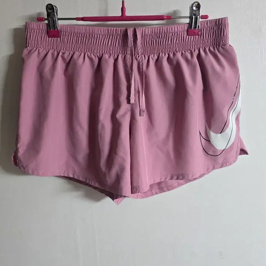 [BUNJANG] Nike Women's Pink Shorts Size M / 나이키 여성 핑크 쇼츠M