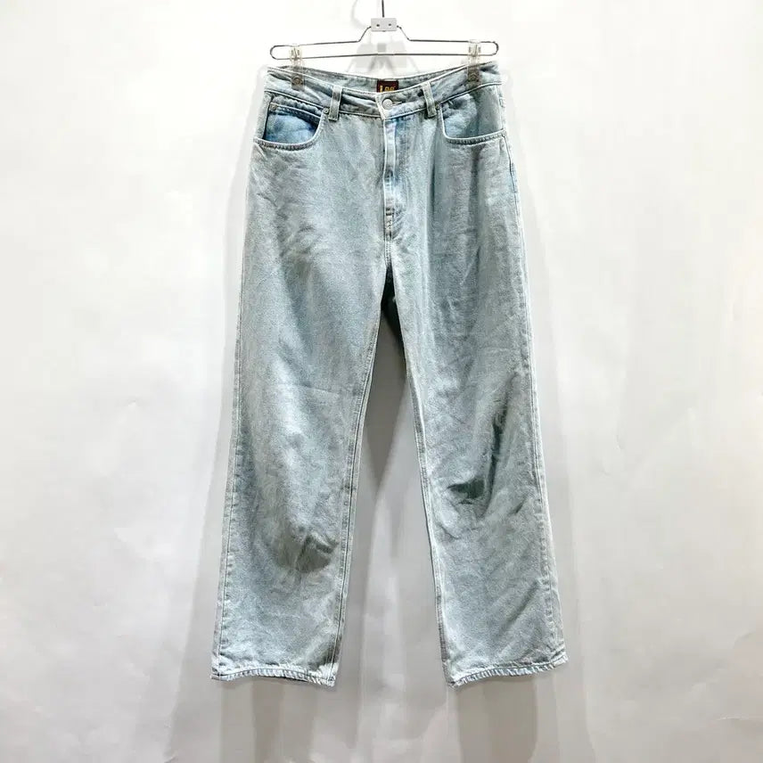 [BUNJANG] Lee Women's Light Wash Straight Fit Denim Pants Size 28 / LEE 여성 연청 일자핏 데님팬츠 28 영구제 중고장터