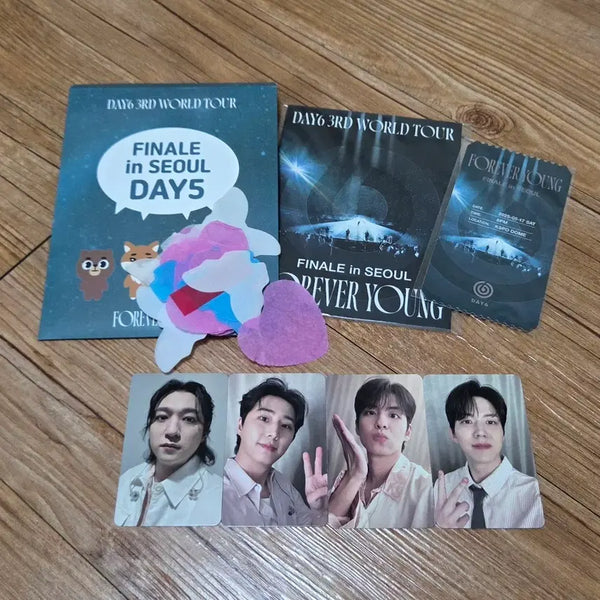 [BUNJANG] Day6 Forever Young Finale Special Gift Confetti / 데이식스 포에버영 피날레 막중 기프트(컨페티 포함)