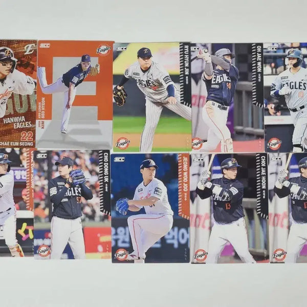 [BUNJANG] Hanwha Eagles KBO Card Bundle - Alphabet Holo (Choi Eun-seong, Kim Seo-hyun, Ryu Hyun-jin, Jeong Woo-ju) / kbo 카드 한화 이글스 일괄 홀로 알파벳 채은성 김서현 류현진 정우주