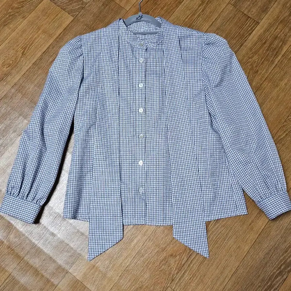 [BUNJANG] Checkered Ribbon Puff Sleeve Blouse / 체크 블라우스