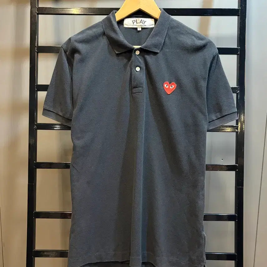 [BUNJANG] Comme des Garçons Play Black Heart Logo Pique Polo Shirt L / [L] 플레이 꼼데가르송  블랙 하트로고 피케 카라 티셔츠 7.9