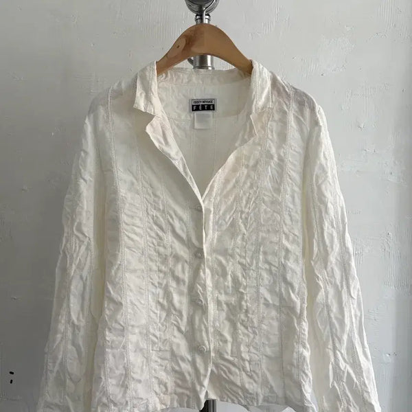 [BUNJANG] Issey Miyake FETE White Shirt Jacket / Issey Miyake FETE 이세이미야케 페트 화이트 셔츠 자켓