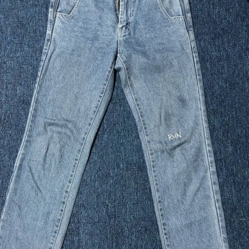 [BUNJANG] Ader Error Initial Release RUN Jeans / 아더에러 초팜 RUN 진 바지 / 남여