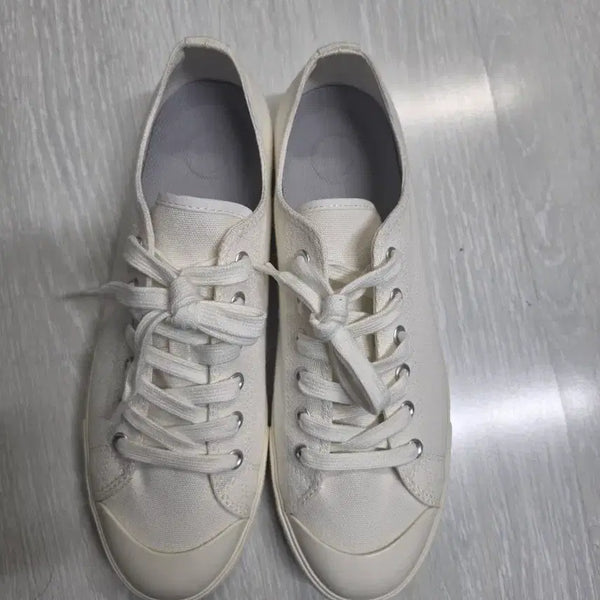 [BUNJANG] Muji Muji Percel Sneakers 260 / 무인양품 스니커즈 260 무지퍼셀