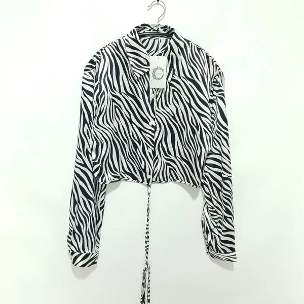 [BUNJANG] Zebra Pattern Cropped Satin Blouse / 지브라 패턴 크롭 새틴 블라우스 F_M2321