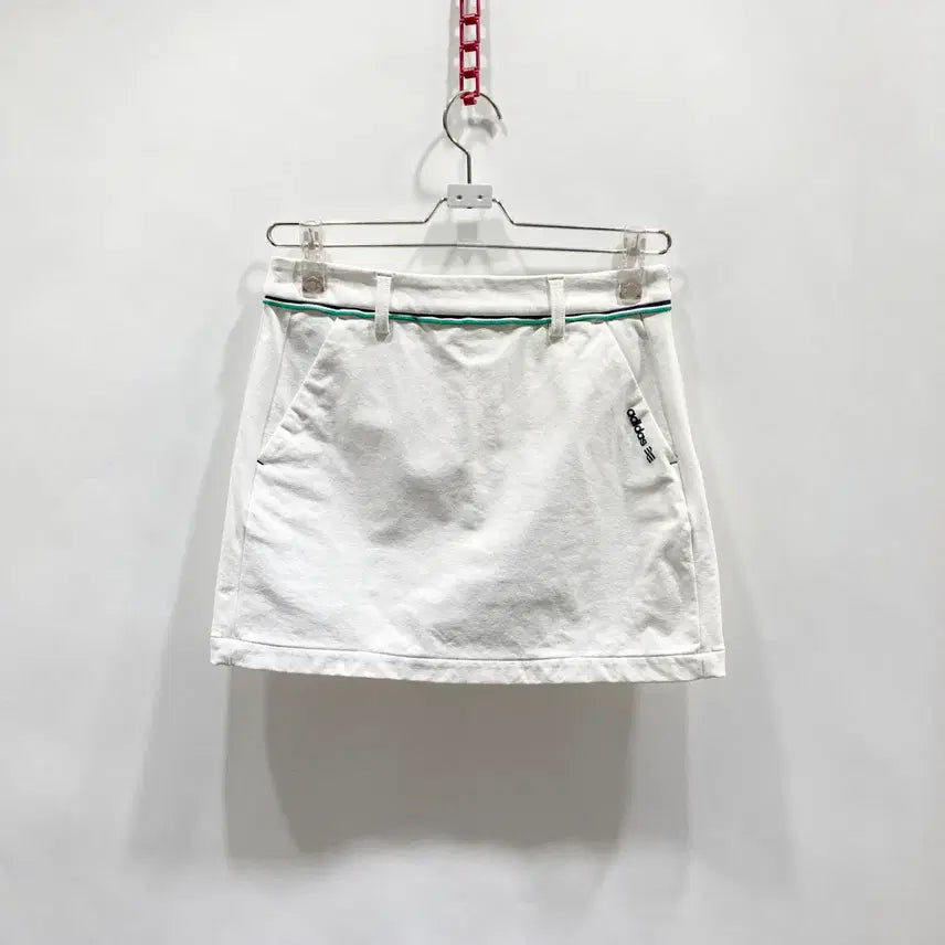 [BUNJANG] Adidas Women's Golf Skirt White Size 27 / 아디다스 여성 골프스커트 화이트 27 영구제 중고장터