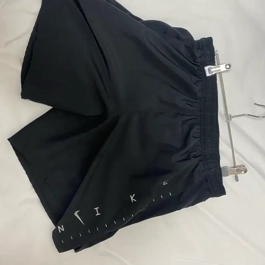[BUNJANG] Nike Dri-FIT 5-inch Running Shorts with Inner Brief - Size L / 나이키 드라이핏 러닝 쇼츠 5인치 이너브리프 L