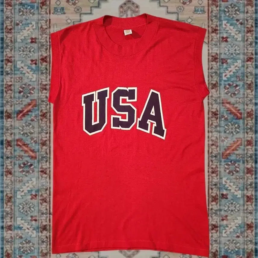 [BUNJANG] 80s Made in USA Red Medallion Sleeveless Top M / 80s Made in USA 메달리온 빈티지 레드 슬리브리스 M