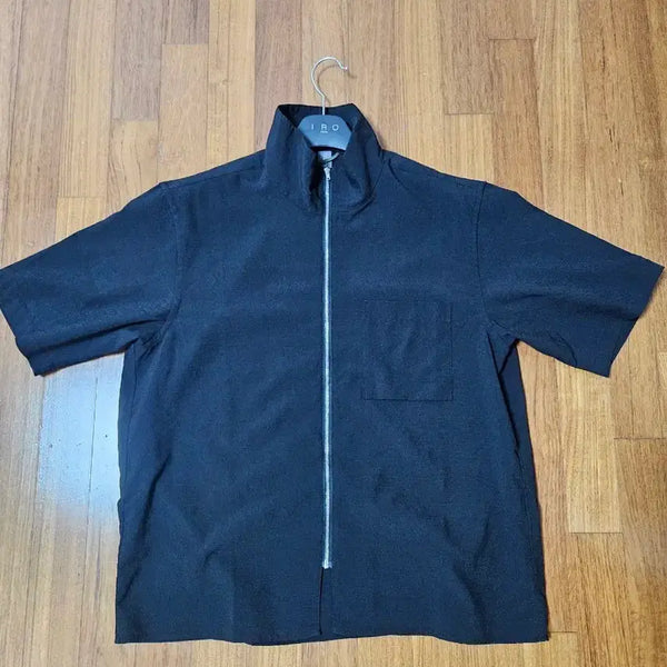 [BUNJANG] UNFFECTED Zipper Short Sleeve T-Shirt Black / [L] 언어펙티드 지퍼 반팔 블랙