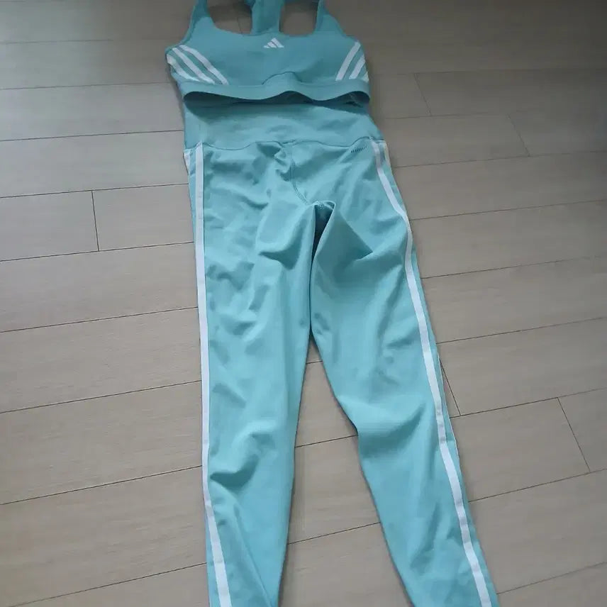 [BUNJANG] Adidas Women's Training Set (Mint) - Sports Bra & Leggings / 아디다스 여성 트레이닝 세트 셋업
