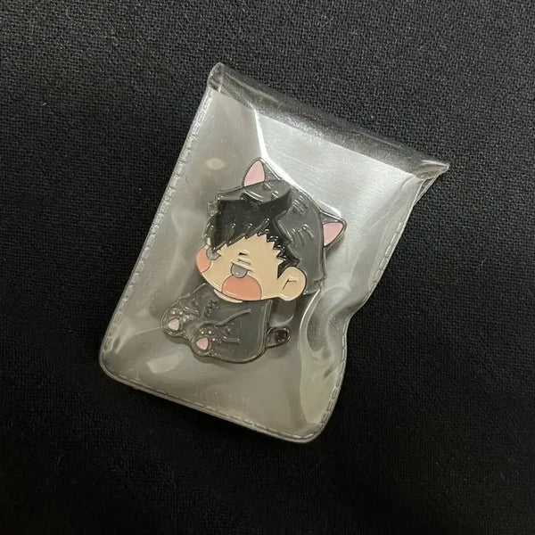 [BUNJANG] Haikyuu!! Kuroo Cat Metal Badge / 하이큐 고양이 쿠로오 금속뱃지