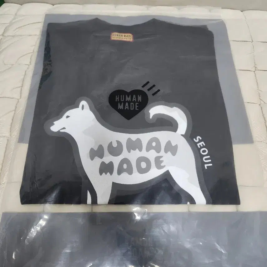 [BUNJANG] Human Made Black Seoul Jindo Dog Graphic T-Shirt (Size S) / [미착용&새제품/무료배송] 휴먼메이드 블랙 서울 진돗개 반팔 티셔츠 S