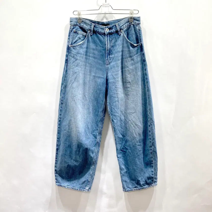 [BUNJANG] Uniqlo Women's Baggy Barrel Leg Jeans 28 / 유니클로 배기배럴레그진 28 영구제 중고장터