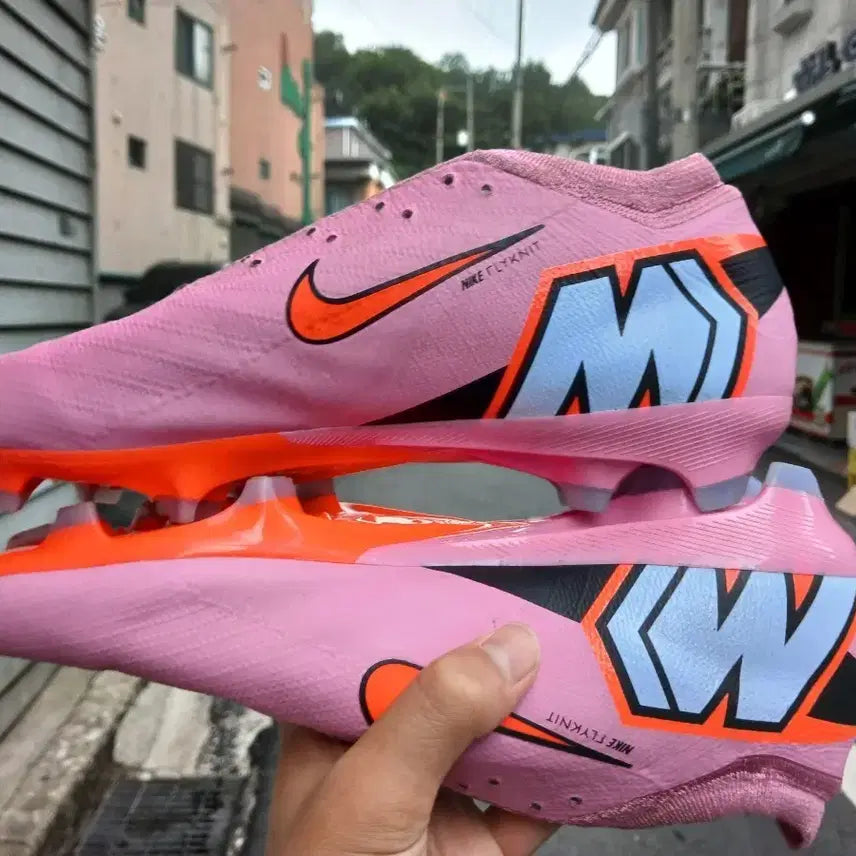 [BUNJANG] Nike Mercurial Vapor 16 Pink Soccer Cleats / 나이키 머큐리얼 베이퍼 16 색상 핑크