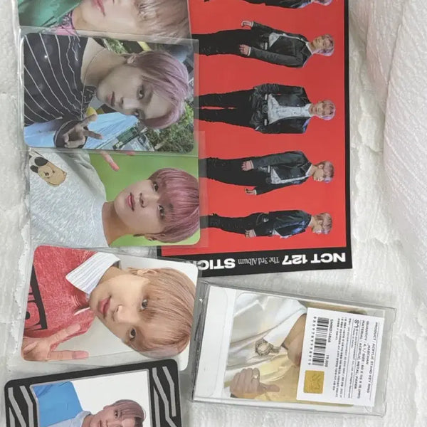 [BUNJANG] NCT Haechan Photocard, Sticker, & Acrylic Keyring Bundle Set / Nct 해찬 포토카드&스티커&아크릴 키링 (일괄)