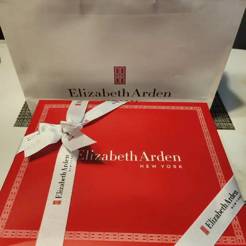 [BUNJANG] Elizabeth Arden Skincare Gift Set / (새상품) 엘리자베스 아덴 스킨케어 세트
