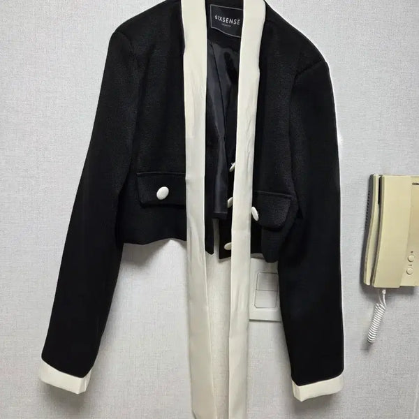 [BUNJANG] 6IXSENSE Cropped Jacket / 6IXSENSE 자켓