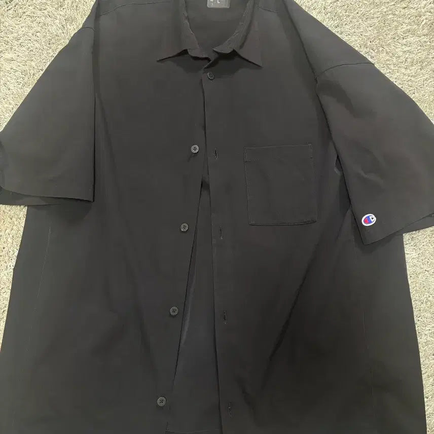 [BUNJANG] Champion Japan Edition Black Shirt Size 105 / 일본판 챔피언 셔츠 사이즈 105