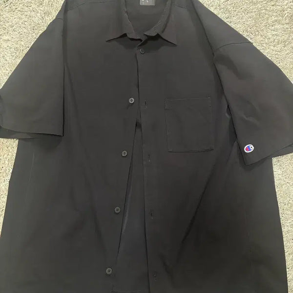 [BUNJANG] Champion Japan Edition Black Shirt Size 105 / 일본판 챔피언 셔츠 사이즈 105