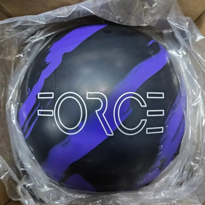 [BUNJANG] 15lb Pyramid Poseidon Purple/Black New Bowling Ball / 택배무료 15파운드 피라미드 포스 퍼플블랙 새볼링공