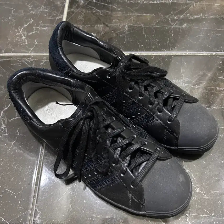 [BUNJANG] Y-3 Superstar Triple Black Sneakers / Y-3 슈퍼스타 트리플 블랙
