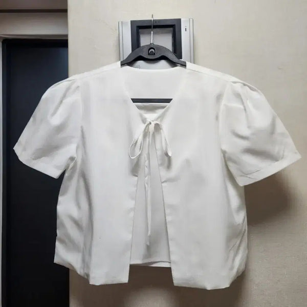 [BUNJANG] White Puff Sleeve Ribbon Tank Top & Cardigan Set / 화이트 퍼프소매 리본 나시, 가디건 세트