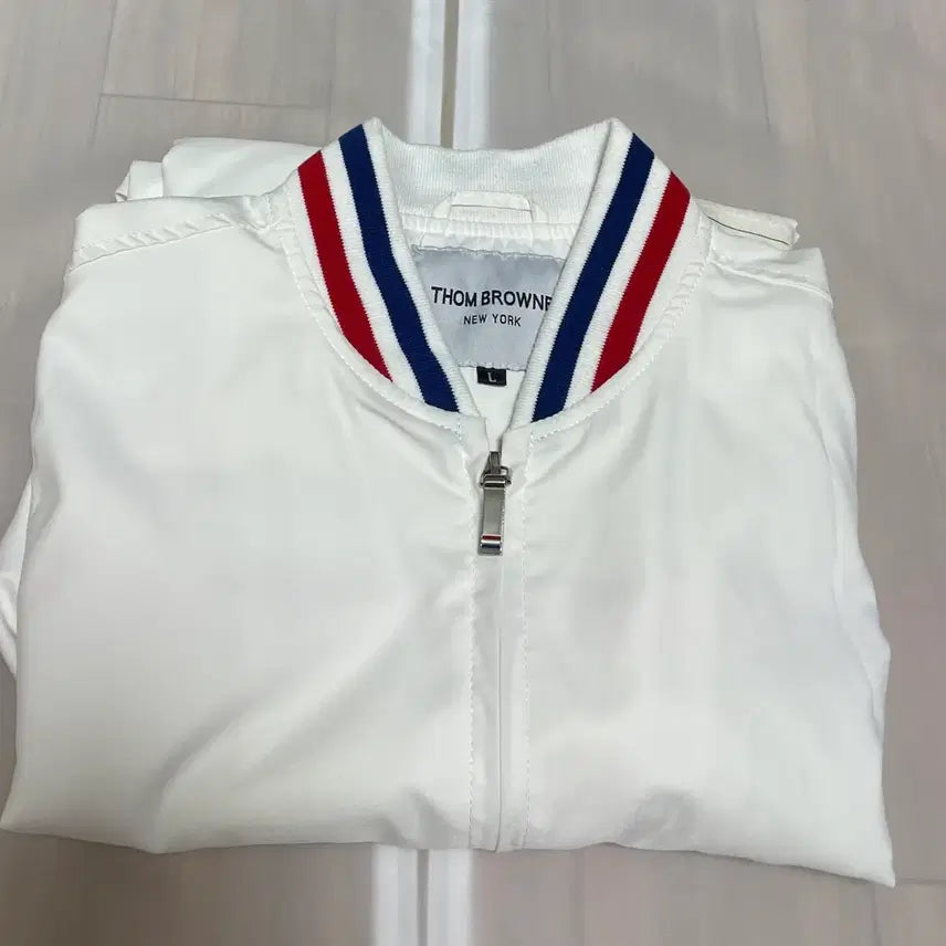 [BUNJANG] Thom Browne x Round Blouson White L / 톰 x라운 블루종 화이트 L