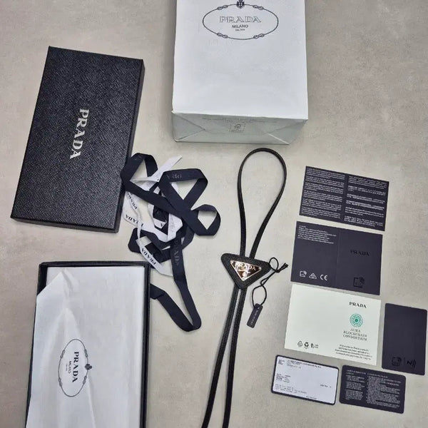 [BUNJANG] Prada Saffiano Bolotie Tie / 프라다 사피아노 볼로타이 백화점 정품 넥타이